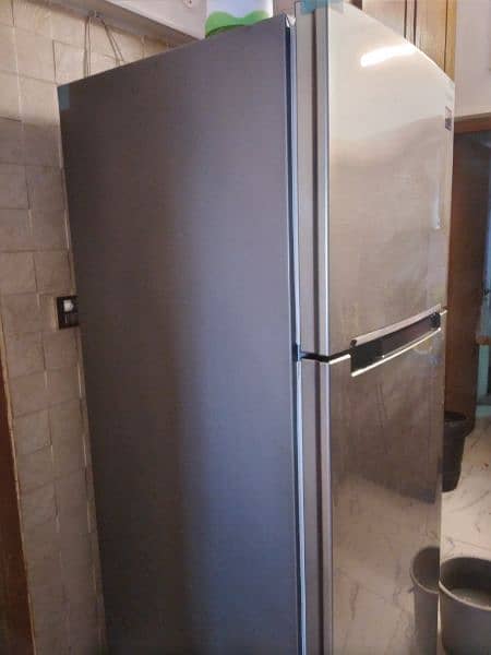 full size Samsung 2 door refrigerator for sale 7
