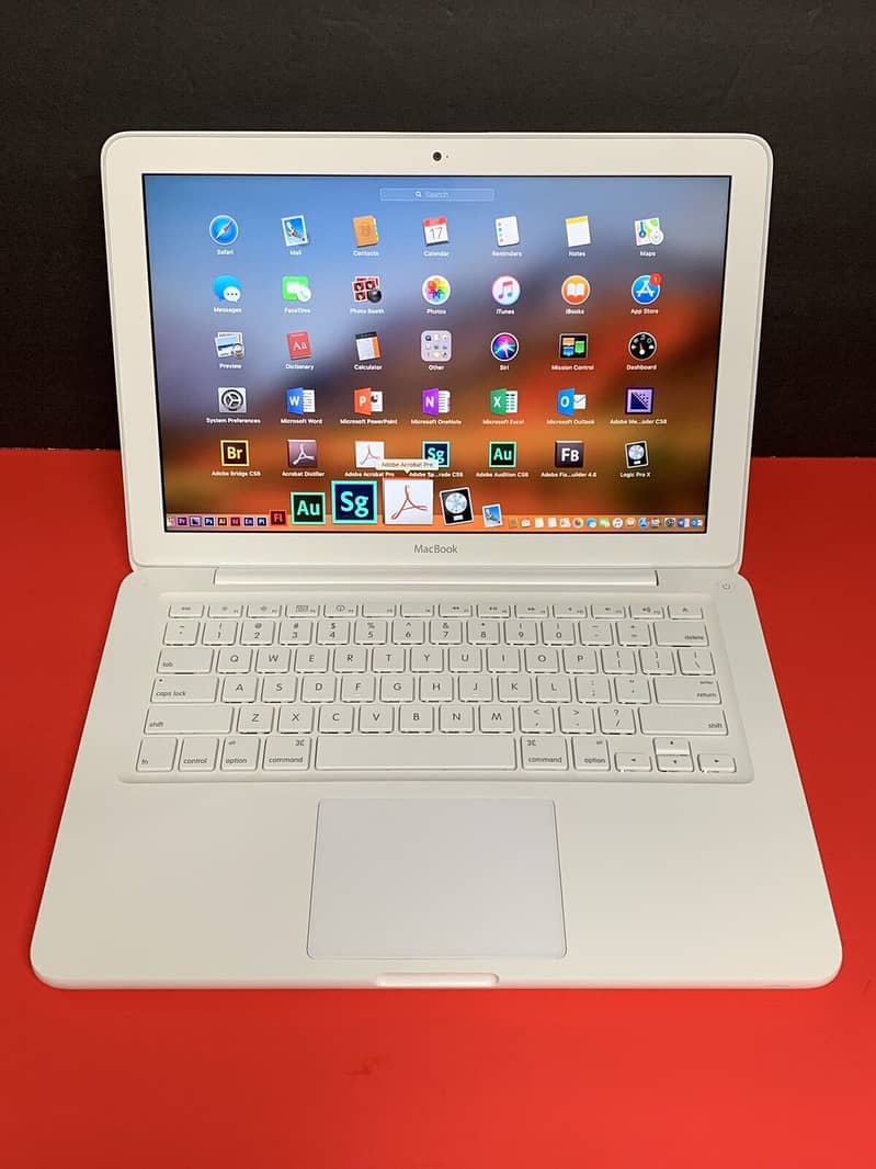 Apple Macbook 13 A1342 White Unibody 2.26GHz 250GB 5GB High Seirra 1