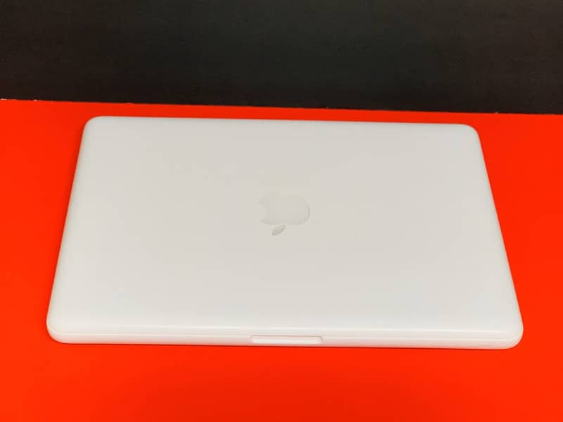 Apple Macbook 13 A1342 White Unibody 2.26GHz 250GB 5GB High Seirra 3