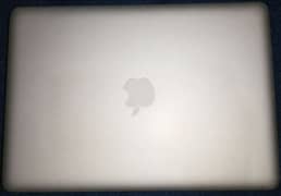Macbook pro 2011 256SSD fully leminated 3 hours battery backup