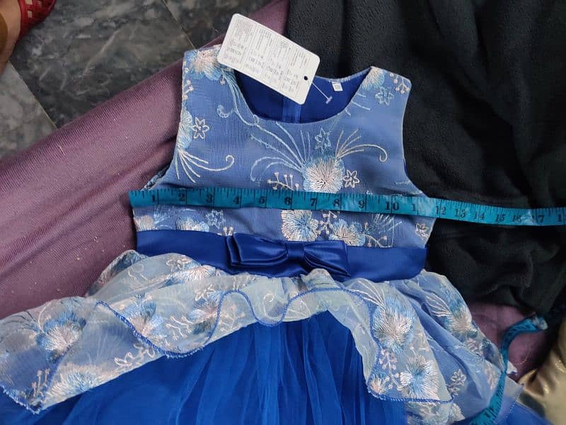 preloved formal dresses small , medium n kids girl age 5 years 10