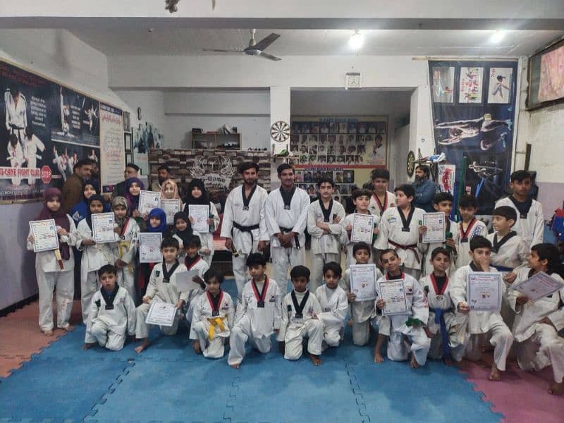 Taekwondo and physical fitness club 7