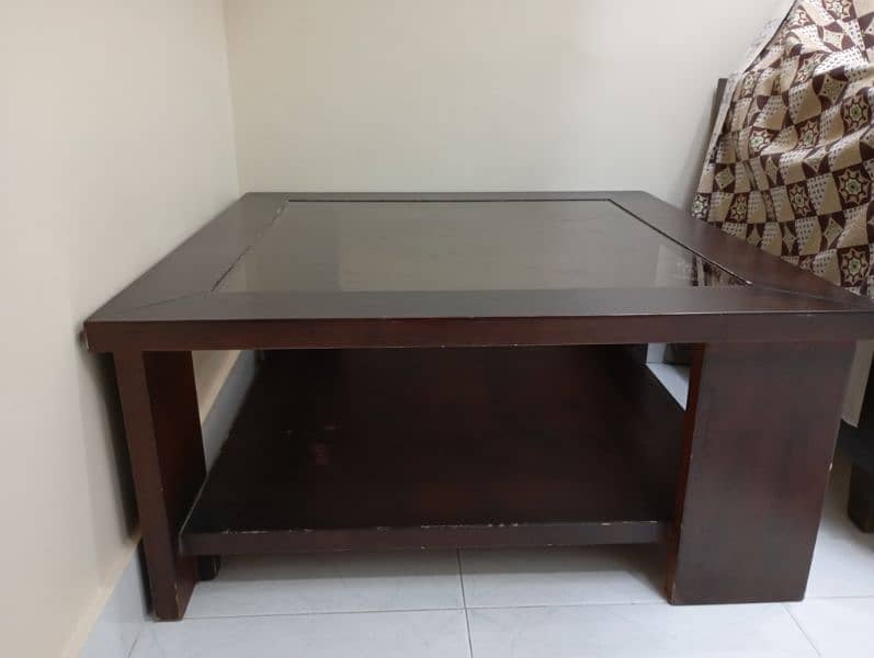Table Urgent for Sale 1