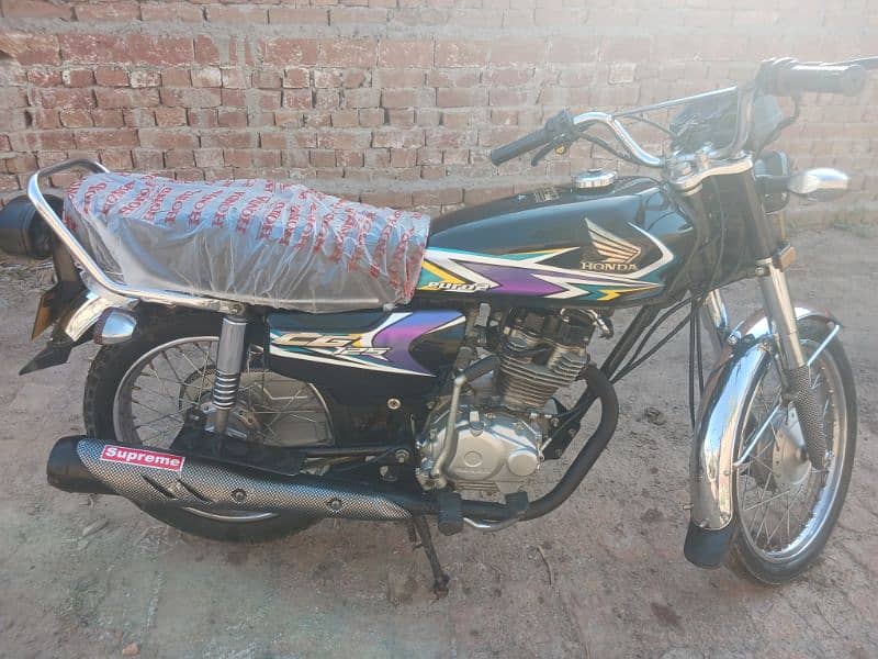 bike Honda 125 model 2020 all punjab namber 5