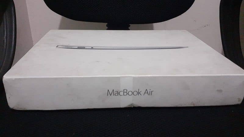 MacBook Air 13-inch 6