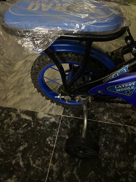 Kids 12inches Cycle Brand new 3