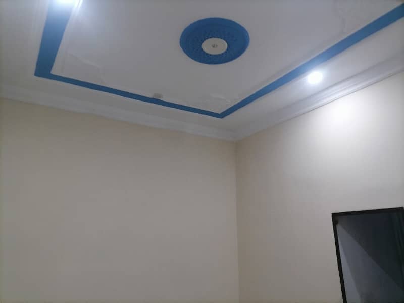 Prime Location 2 Marla Upper Portion Situated In Gulberg For Rent 4