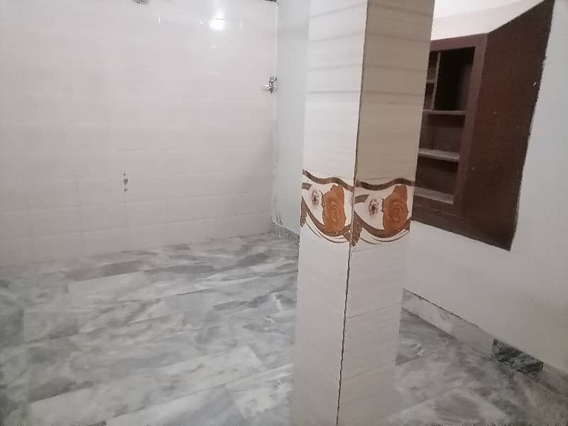 Prime Location 100 Square Feet Room For Rent In Sunehri Masjid Road Sunehri Masjid Road 8
