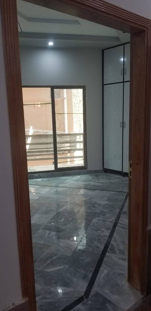 3.5 Marla House Available For Sale In Gulberg 16