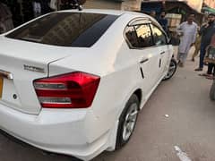 Honda City (Genuine Car, Just buy & Drive to all Pakistan)