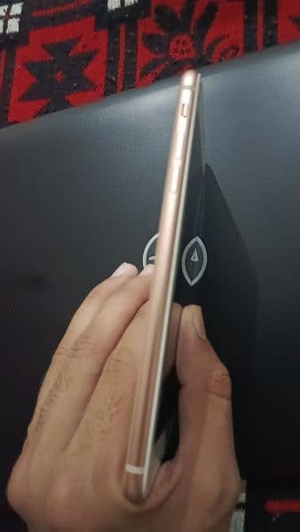 iphone 8+ Gold PTA proved 4