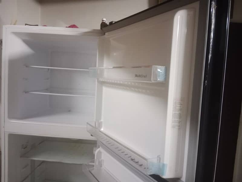Dawlance Avente+ Refrigerator 9193LF 4
