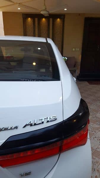 Toyota Corolla Altis 1.6 2019 10
