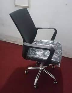 Office and computer working chair come on whatsapp 03075968367 0