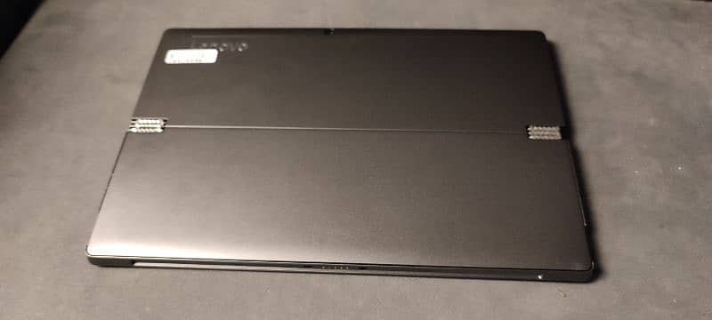 imported lenovo i5 8th gen deattacahble tab 8