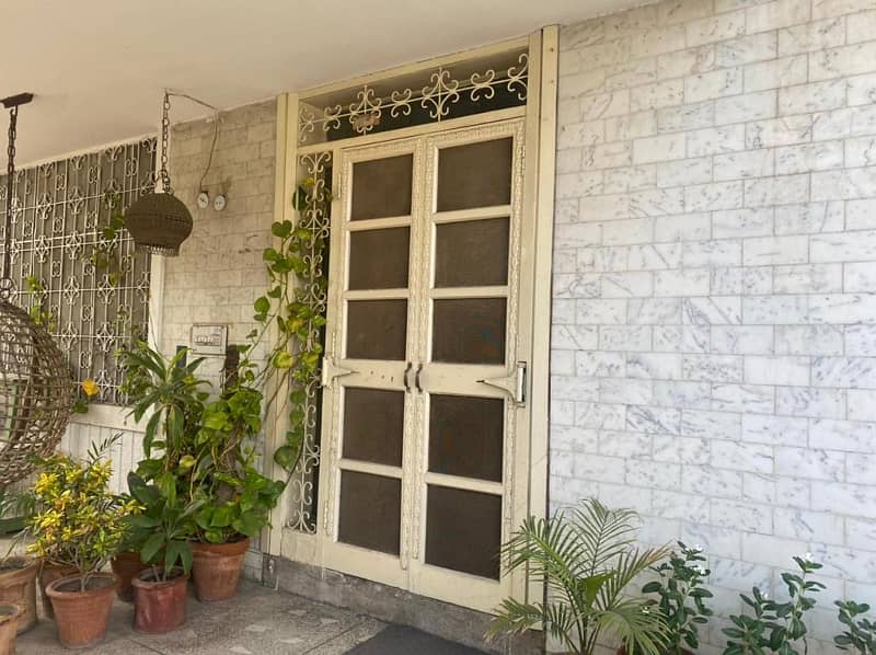 1 kanal upper portion for rent in main Cantt 4