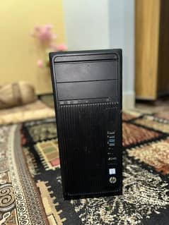 GAMING PC HP Z240 0