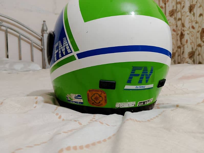 FM by fimze helmet 2