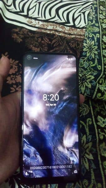 OnePlus 4/64   5 gb sported 10/10 condition hai 1