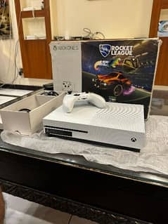 xbox one s 1tb / to 4k hdr