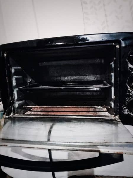 oven for home and commercial use very best quality with accessories 1