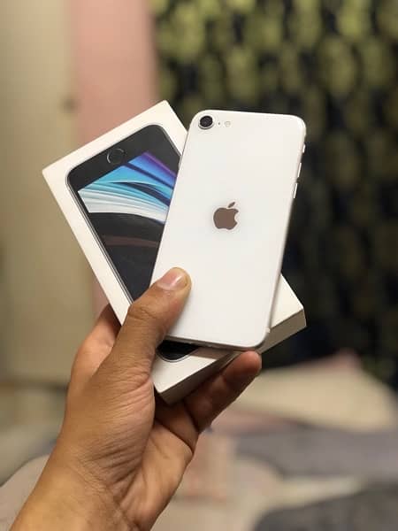 iPhone SE 2020 dual sim official approved 03196375739 2