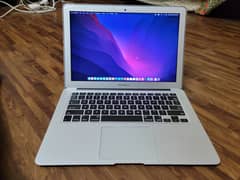 Macbook Air 2017 - 13" - 8/256 - 7/10 - 100% In Working Condition