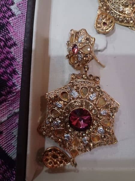 arftificial jewelry 2