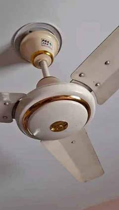ceiling fan All in working good condition
