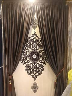 2 curtains 4.5wirth 8length 1motif sakreen any colour available 0