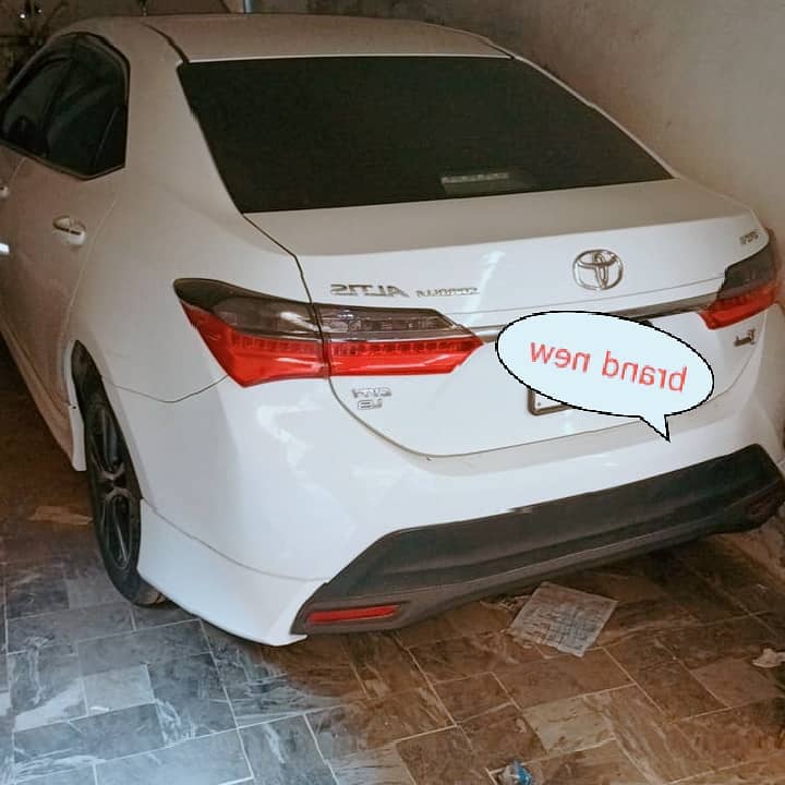 Corolla Grande 2019 X B2B Genuine 1