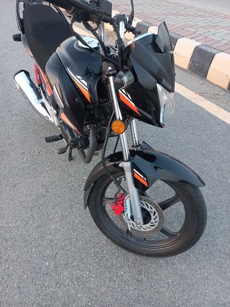 Honda cb 150f bike for sale 2022 model with mint condition 1