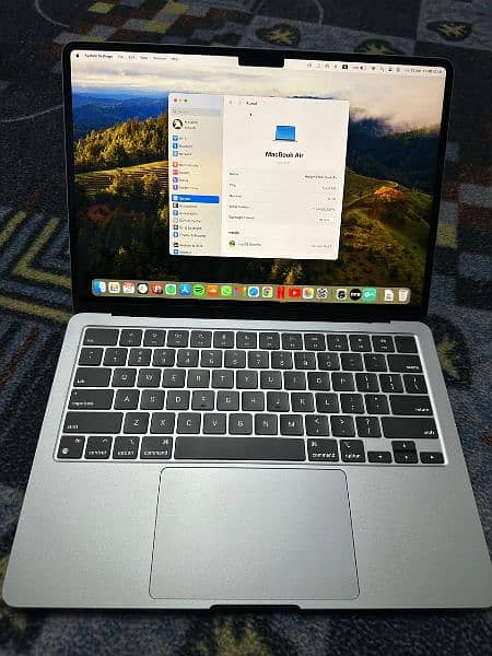 Apple MacBook Air M2 2022 8/256 gb 1