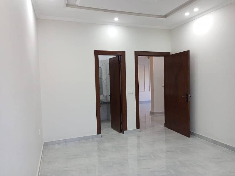 Bahria Town, Phase 8, Double Storey House With 5 Beds With Attached Baths On Investor Rate 19