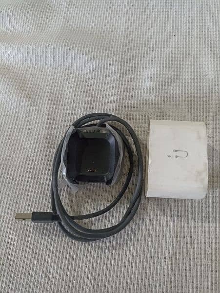 fitbit watch charger 1
