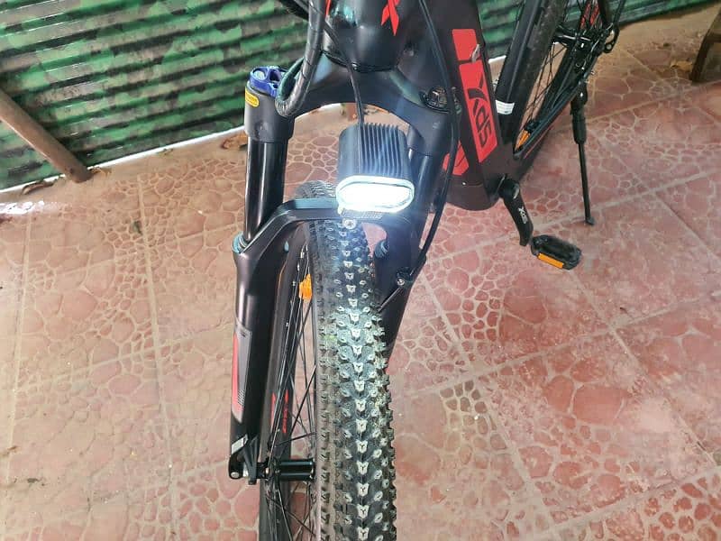 Australian XDS Advance 500 E Bike 8