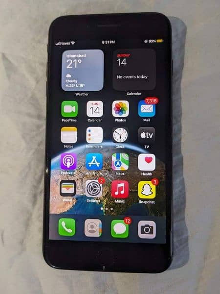 iphone 8 available PTA approved 64gb Memory my wtsp nbr/0347-68:96-669 2