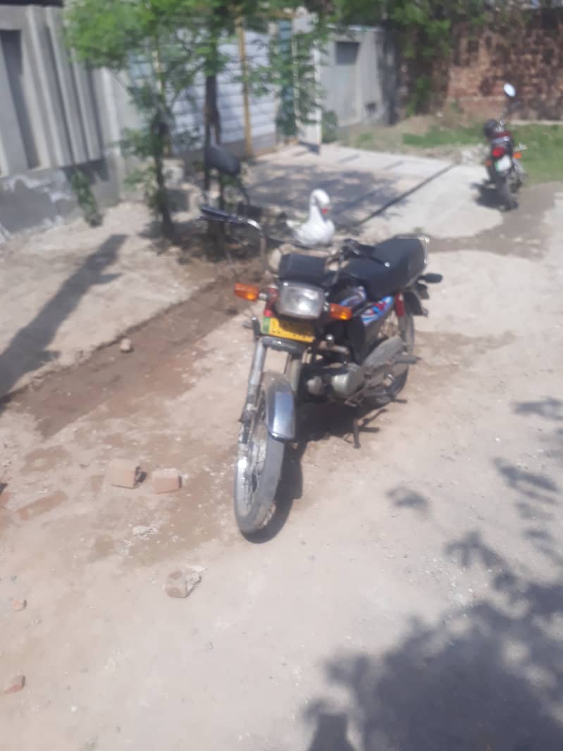 Ravi 70cc motorcyle in v good condition. 2