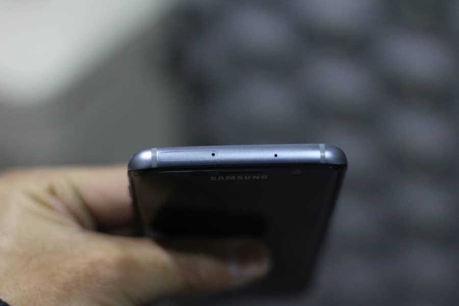 Samsung S7 Edge (Dual Sim Official PTA) 5