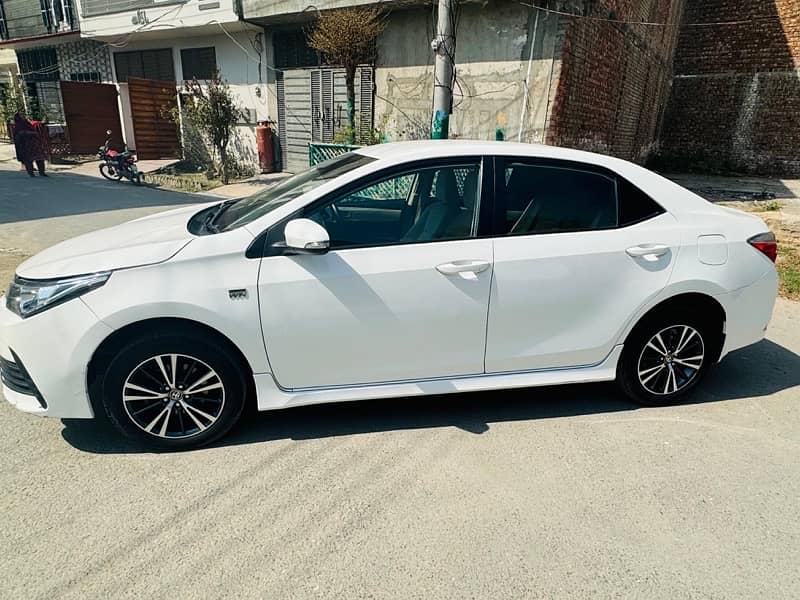 TOYOTA ALTIS 1.6 TOTAL GENUINE 0