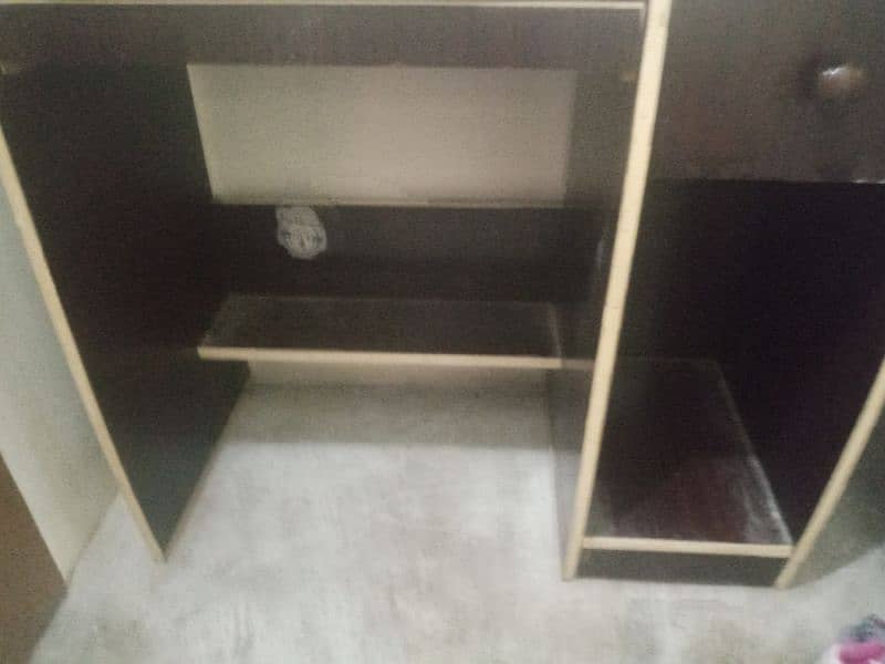 Brand new Computer table for sale 2