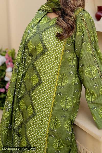 3 Pcs Women's Unstitched Masuri khaddar Printed Suit 1