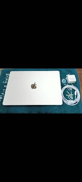 MacBook Air M2 2023 8GB 512GB 15.3" Midnight & Starlight MQKX3 & MQKV3 15