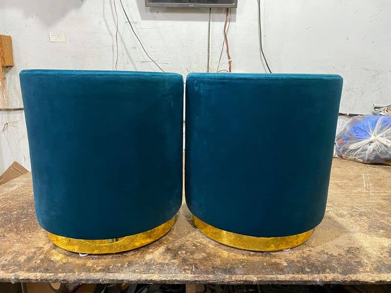 pair of stools with golden ring 2