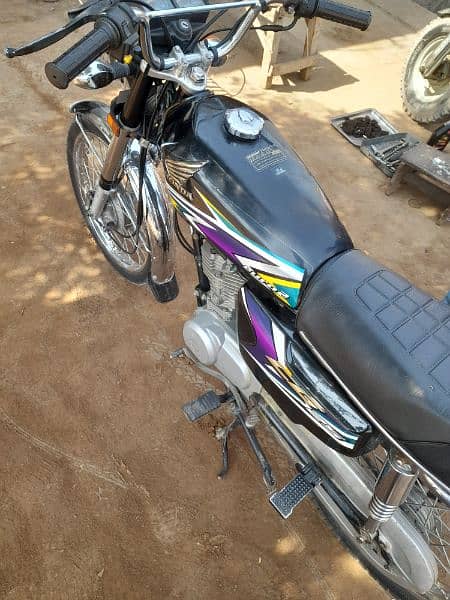 Honda 125 Urgent Sale. Need a money 8