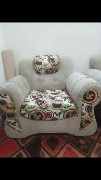 Sofa for sell 5