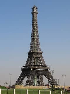 Book Your Apartment In The Tallest Building Of Punjab With Eiffel Tower View