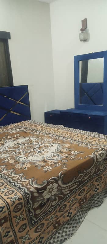 Fully Furnished Rooms Female Nearby Shaukat Khanum 5