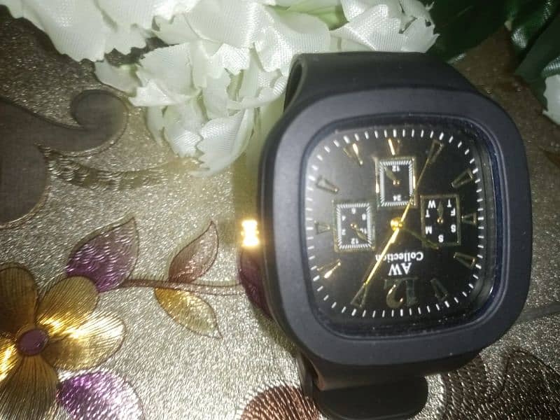 New Beautiful Black AW Collection Hand Watch 2