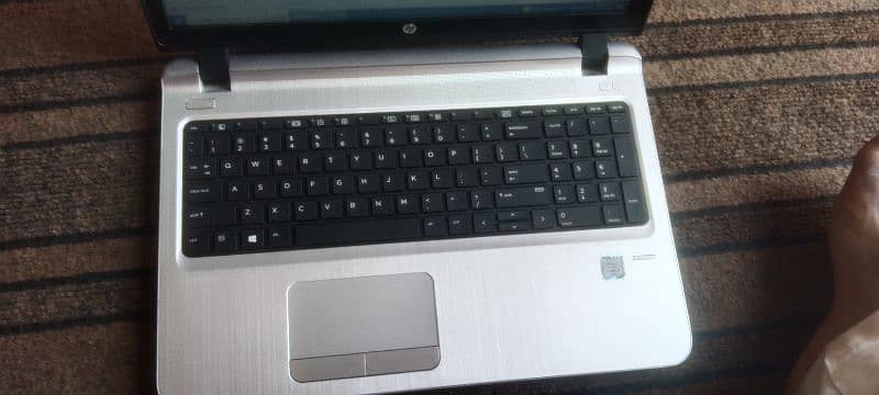 Laptop for sale i5 ki 6 generation 1